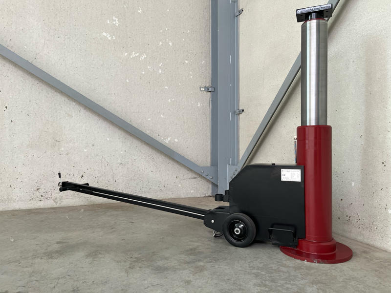 Onbekend - Garage equipment: picture 5 Onbekend - Garage equipment: picture 5