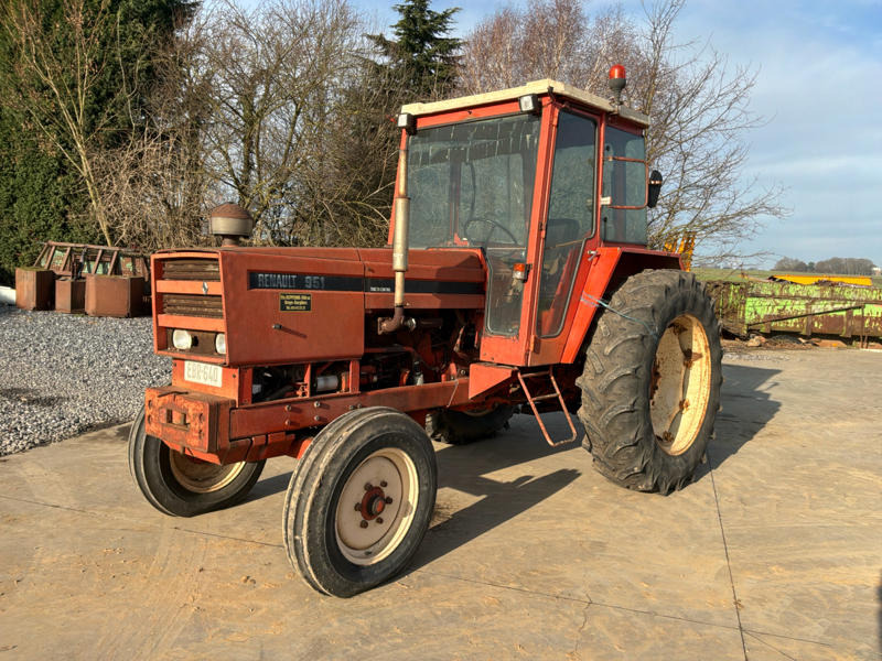 Renault R 951 - Tracked tractor: picture 1 Renault R 951 - Tracked tractor: picture 1