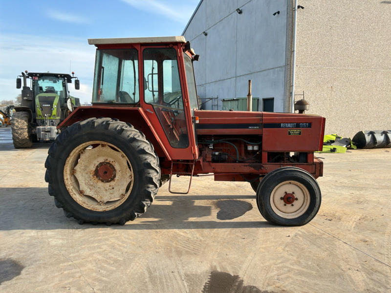 Renault R 951 - Tracked tractor: picture 3 Renault R 951 - Tracked tractor: picture 3