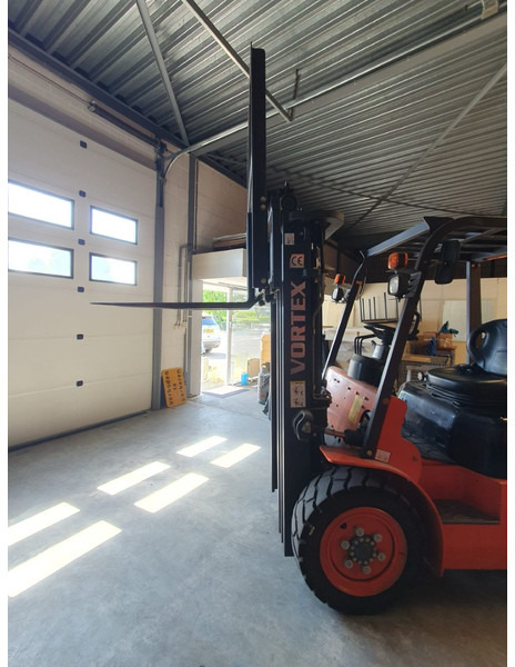 Vortex HH30Z - Forklift: picture 3 Vortex HH30Z - Forklift: picture 3