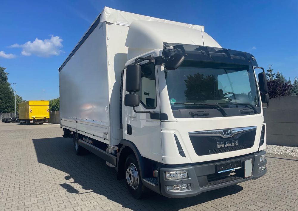 MAN TGL 12.220, Burtofirana! - Curtain side truck: picture 3 MAN TGL 12.220, Burtofirana! - Curtain side truck: picture 3