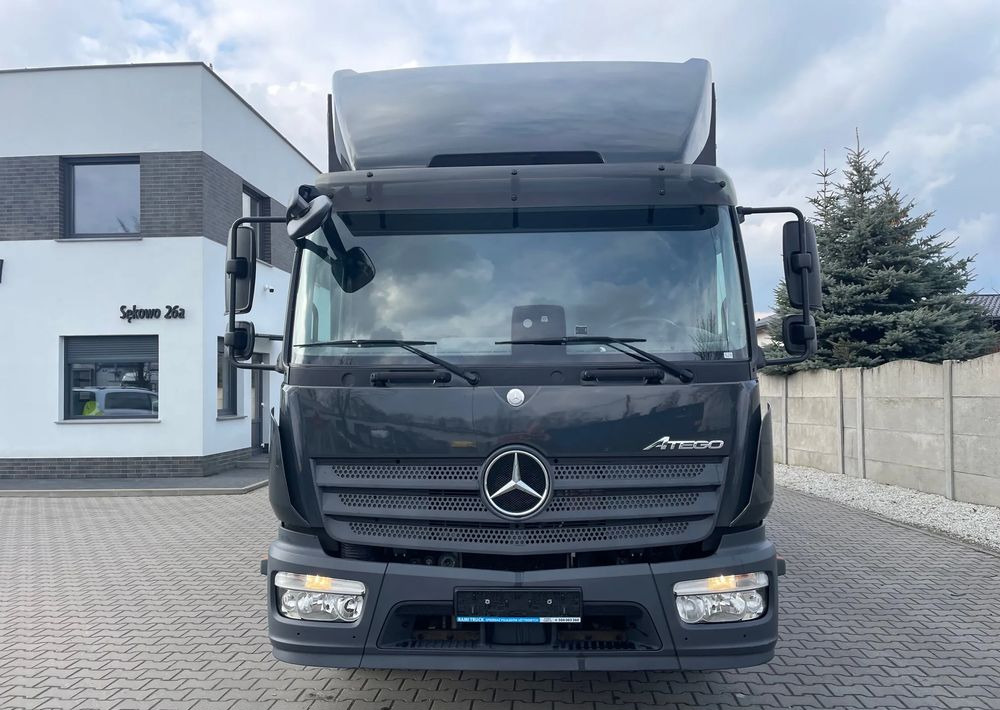 Mercedes-Benz 1218 - Curtain side truck: picture 3 Mercedes-Benz 1218 - Curtain side truck: picture 3