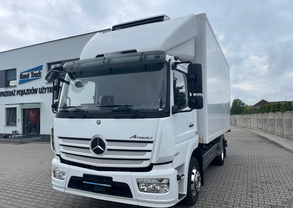 Mercedes-Benz ATEGO 1227 CHŁODNIA HAKOWA / HAKÓWKA - Refrigerated truck: picture 1 Mercedes-Benz ATEGO 1227 CHŁODNIA HAKOWA / HAKÓWKA - Refrigerated truck: picture 1