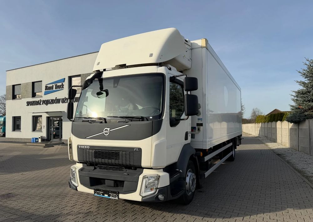 Volvo FL 16.250/ 19 PALET/ Ładownośc 6 ton/ na poduszkach! - Refrigerated truck: picture 1 Volvo FL 16.250/ 19 PALET/ Ładownośc 6 ton/ na poduszkach! - Refrigerated truck: picture 1