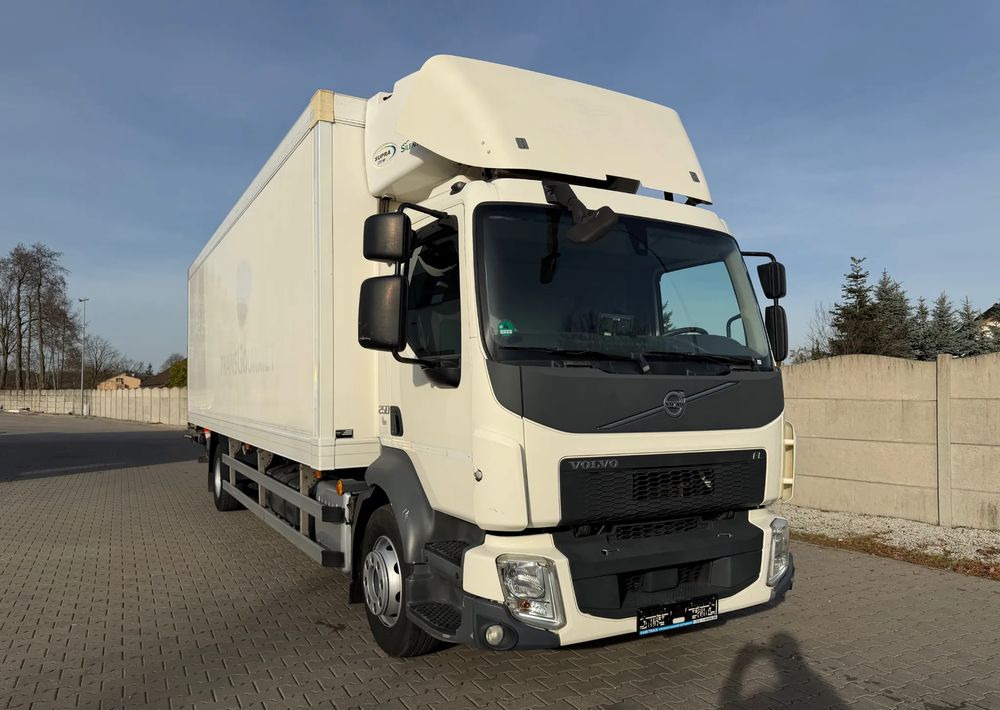 Volvo FL 16.250/ 19 PALET/ Ładownośc 6 ton/ na poduszkach! - Refrigerated truck: picture 4 Volvo FL 16.250/ 19 PALET/ Ładownośc 6 ton/ na poduszkach! - Refrigerated truck: picture 4