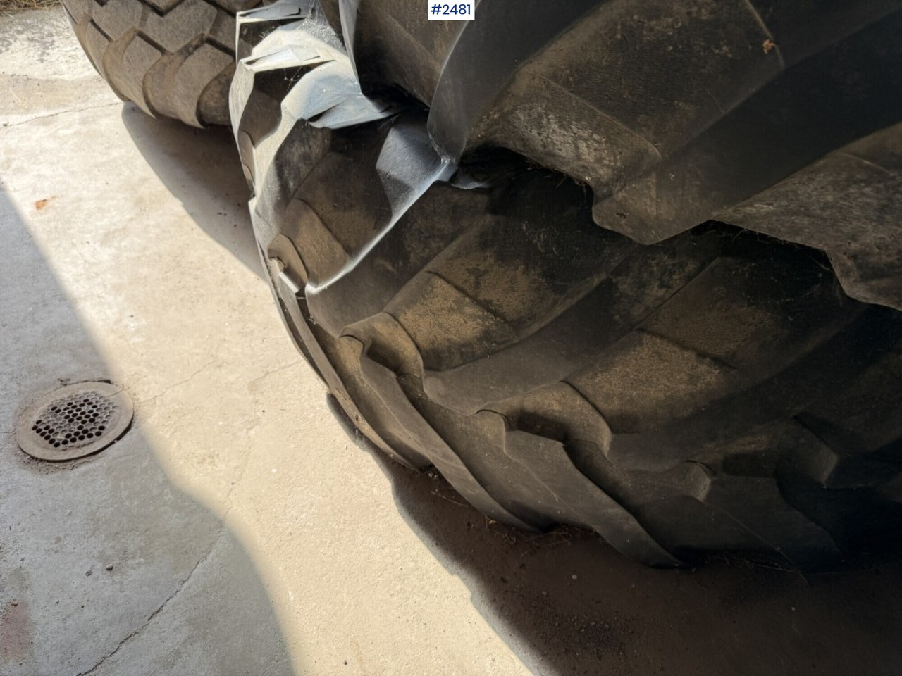 Tire for Agricultural machinery 2 tires for tractor Pirelli 650/65R42: picture 6 Tire for Agricultural machinery 2 tires for tractor Pirelli 650/65R42: picture 6