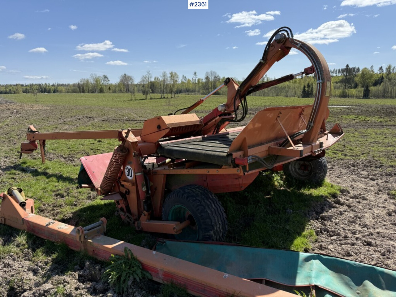 Crusher Kverneland Taarup 4040C with rake - Hay and forage equipment: picture 5 Crusher Kverneland Taarup 4040C with rake - Hay and forage equipment: picture 5