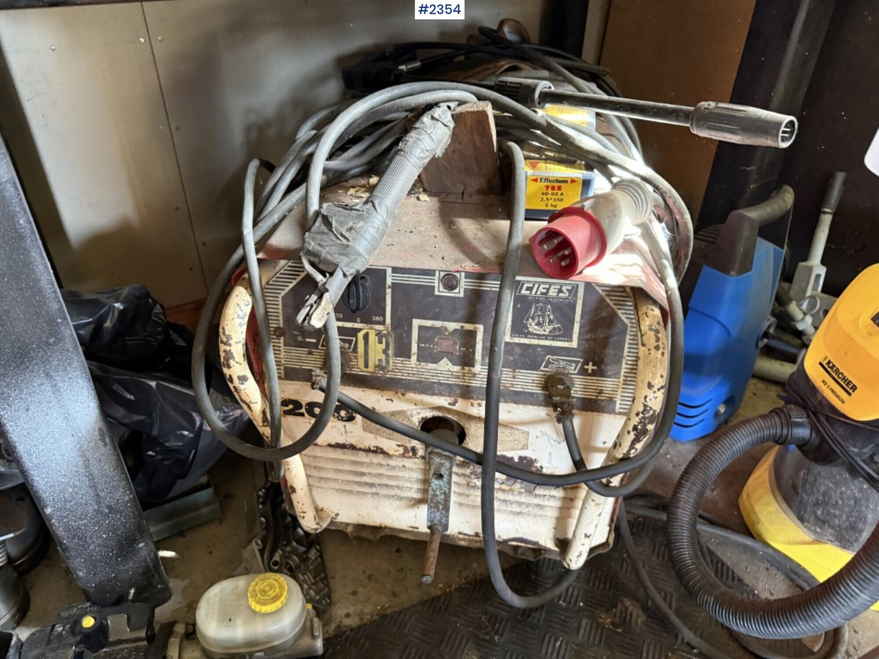 Welder Cifes 200 - Welding equipment: picture 2 Welder Cifes 200 - Welding equipment: picture 2