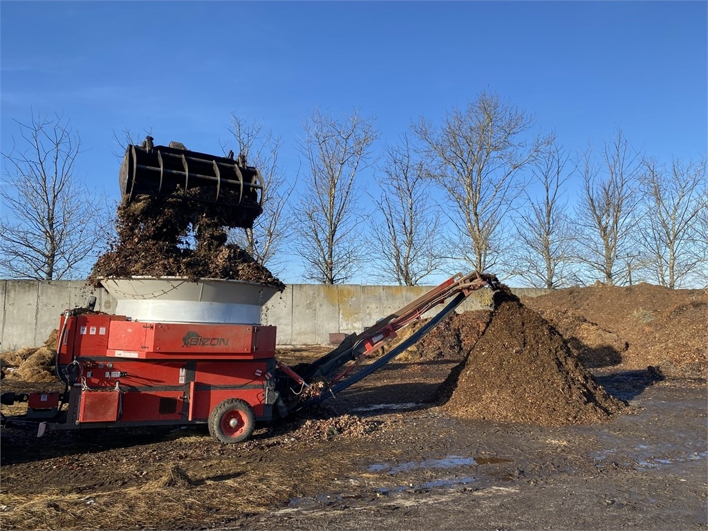 Bizon B-1030 Kompost Schredder Biomasse Mist Compost shr - Straw shredder: picture 4 Bizon B-1030 Kompost Schredder Biomasse Mist Compost shr - Straw shredder: picture 4