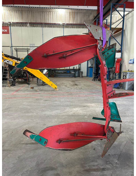 Kverneland LO / LB - Plough: picture 2 Kverneland LO / LB - Plough: picture 2