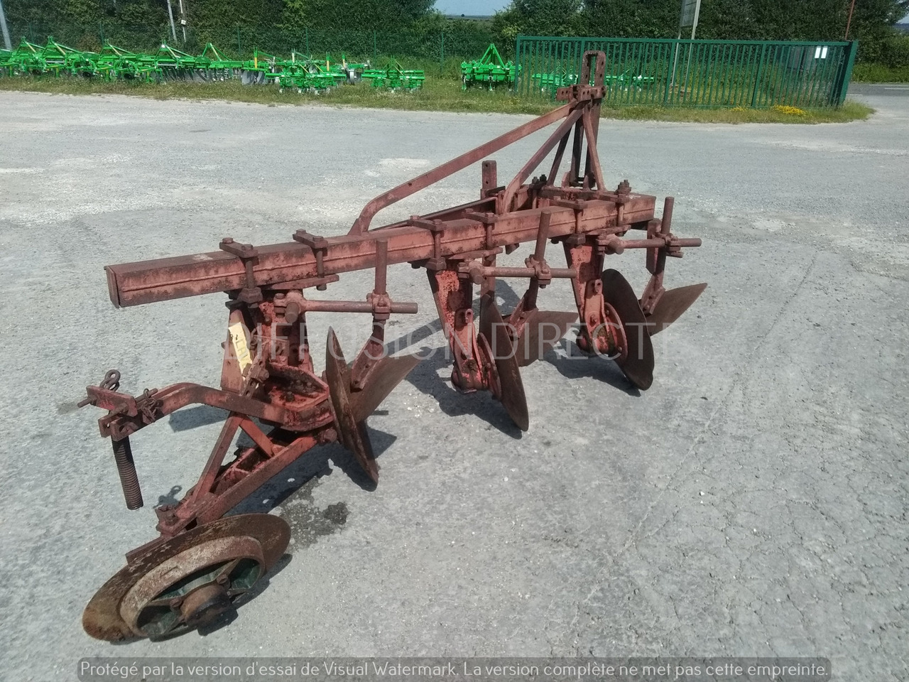 CAVEL CHARRUE A DISQUES 3 D - Plough: picture 2 CAVEL CHARRUE A DISQUES 3 D - Plough: picture 2