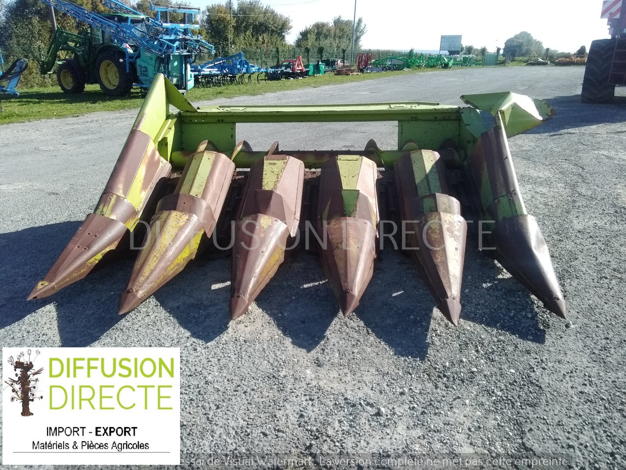 CLAAS CUEILLEUR POUR MOISSONNEUSE 2841 - Forage harvester attachment: picture 1 CLAAS CUEILLEUR POUR MOISSONNEUSE 2841 - Forage harvester attachment: picture 1