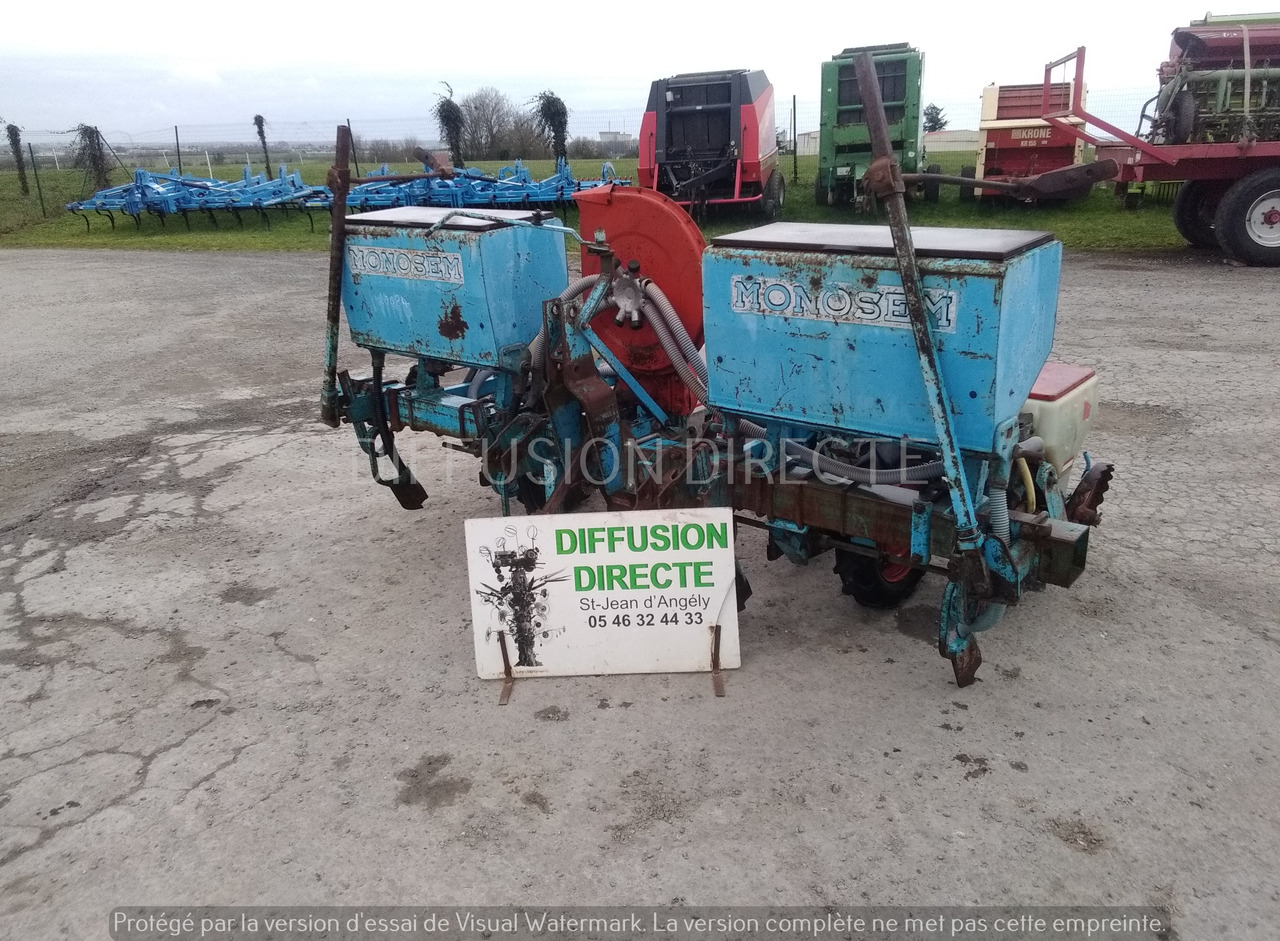 MONOSEM SEMOIR MONOGRAINE PNU - Precision seeder: picture 2 MONOSEM SEMOIR MONOGRAINE PNU - Precision seeder: picture 2