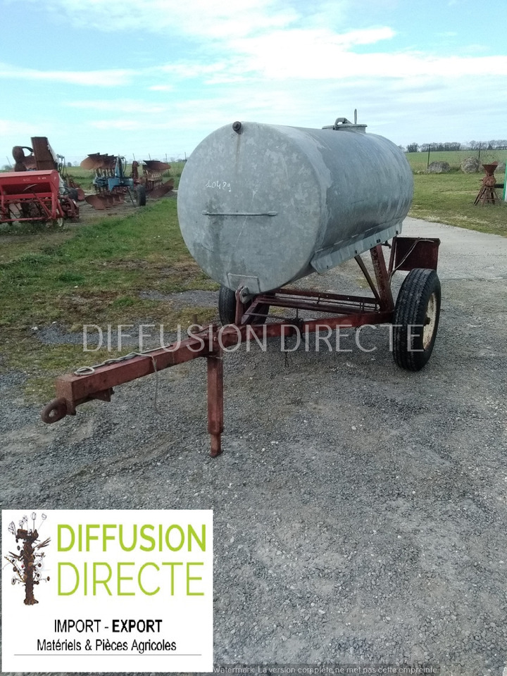 TONNE A EAU 1500 - Tanker trailer: picture 1 TONNE A EAU 1500 - Tanker trailer: picture 1