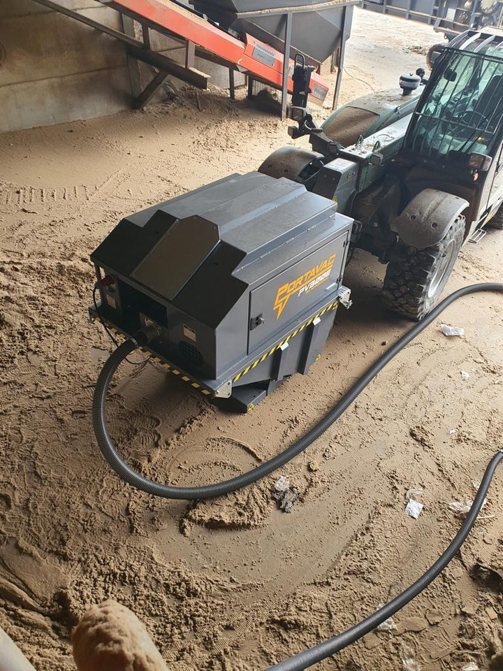 Portavac - PV300E - Industrial vacuum cleaner: picture 1 Portavac - PV300E - Industrial vacuum cleaner: picture 1