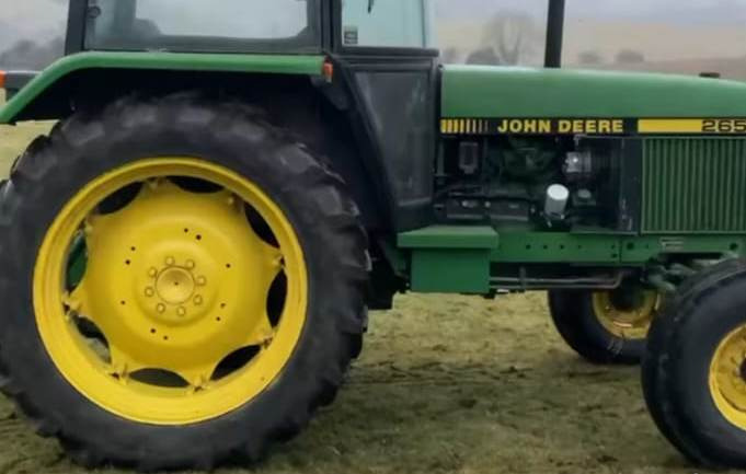 1988 John Deere 2650 2wd tractor - Farm tractor: picture 2 1988 John Deere 2650 2wd tractor - Farm tractor: picture 2