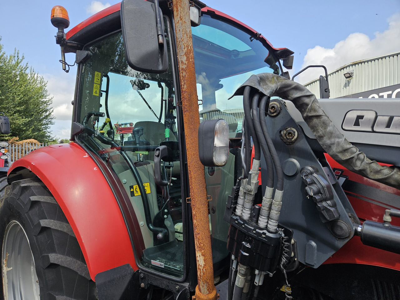 2014 Case 115U with Loader - Farm tractor: picture 5 2014 Case 115U with Loader - Farm tractor: picture 5