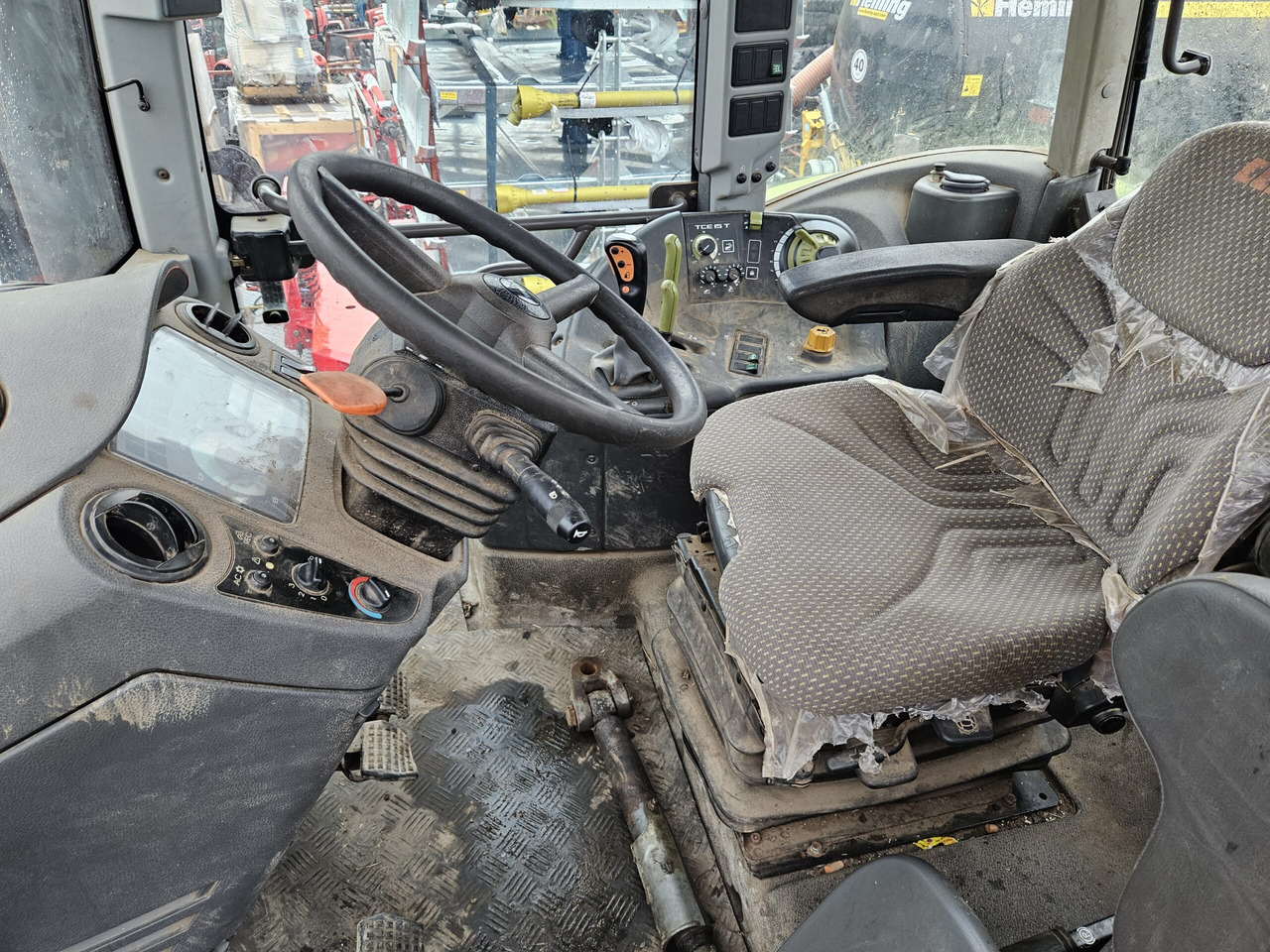 Claas 2007 Area 577 ATZ, Only 2407 Hours - Farm tractor: picture 5 Claas 2007 Area 577 ATZ, Only 2407 Hours - Farm tractor: picture 5