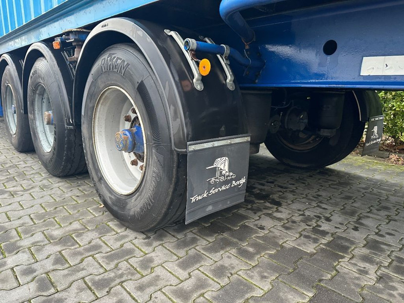 Container transporter/ Swap body trailer Krone container chassis 40 voets container: picture 17