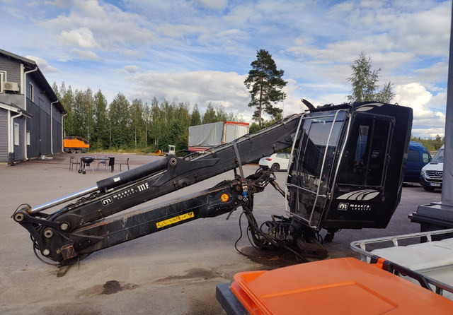 LogliftMesera / Loglift F111FT Sähköohjattu - Truck mounted crane: picture 1 LogliftMesera / Loglift F111FT Sähköohjattu - Truck mounted crane: picture 1