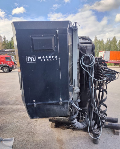 LogliftMesera / Loglift F111FT Sähköohjattu - Truck mounted crane: picture 3 LogliftMesera / Loglift F111FT Sähköohjattu - Truck mounted crane: picture 3