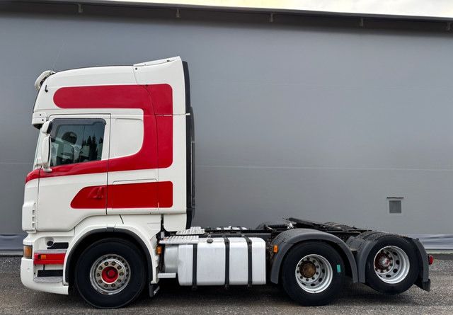 ScaniaR560 - Tractor unit: picture 2 ScaniaR560 - Tractor unit: picture 2