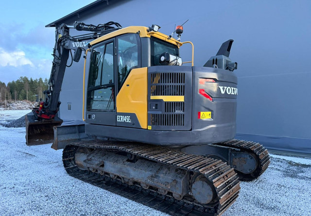 VolvoECR145EL + Rototilt - Crawler excavator: picture 2 VolvoECR145EL + Rototilt - Crawler excavator: picture 2