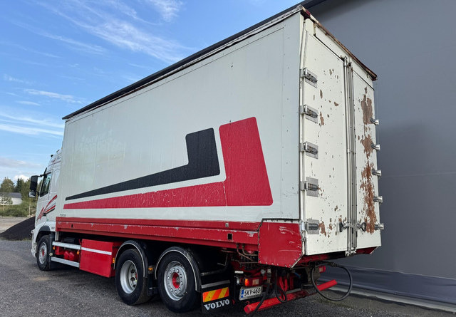 VolvoFH13 500 6x2 Rahtikaappi - Box truck: picture 3 VolvoFH13 500 6x2 Rahtikaappi - Box truck: picture 3