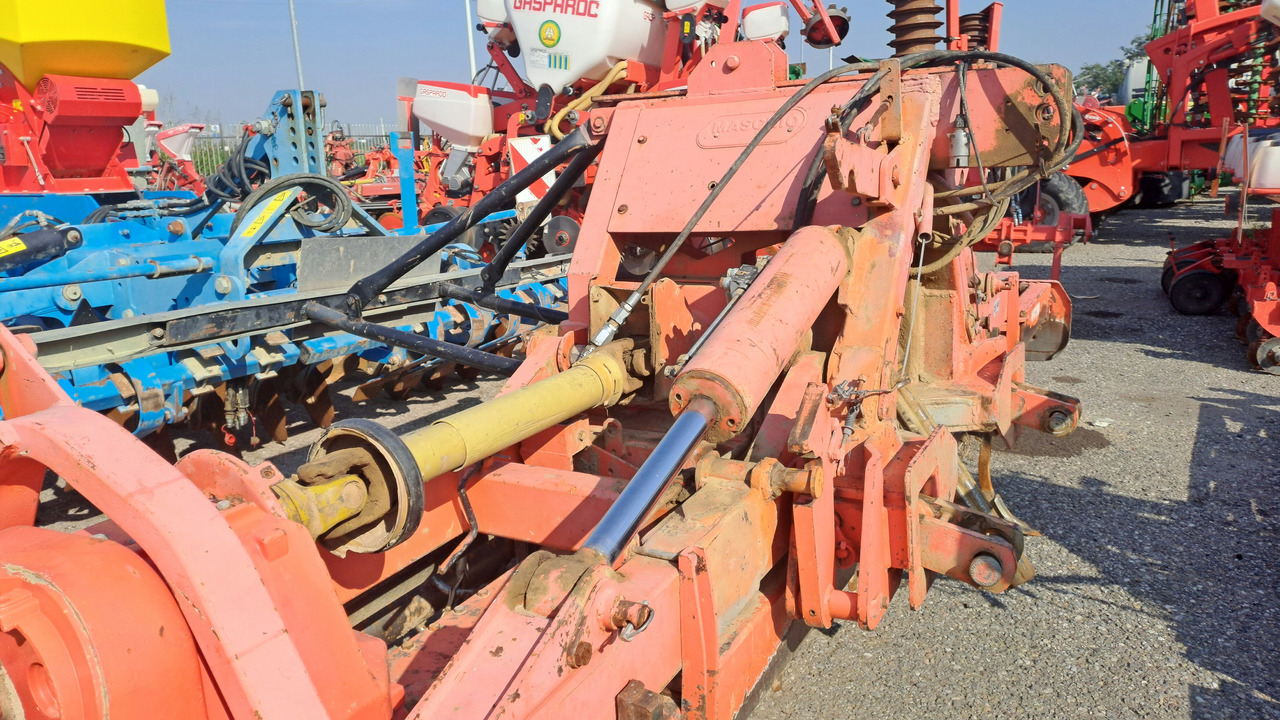 ERPICE ROTANTE MASCHIO AQUILA 6 METRI MOD 6000 * CR - Rotavator: picture 2 ERPICE ROTANTE MASCHIO AQUILA 6 METRI MOD 6000 * CR - Rotavator: picture 2