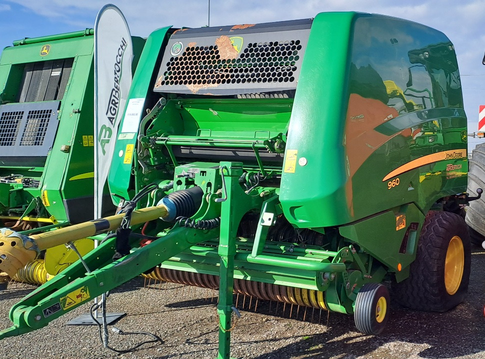 JOHN DEERE 960 - Round baler: picture 3 JOHN DEERE 960 - Round baler: picture 3
