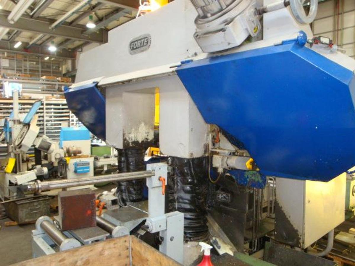 Bandsägeautomat FORTE - Metal band saw: picture 3 Bandsägeautomat FORTE - Metal band saw: picture 3