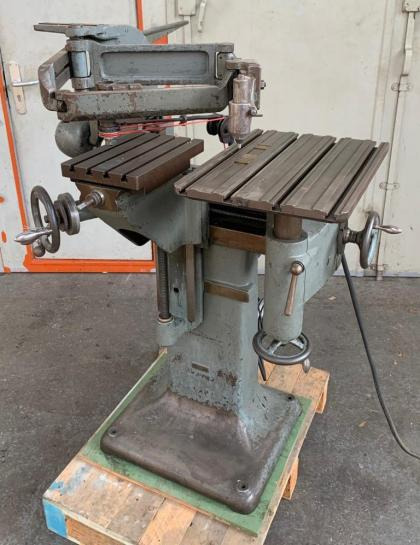 DECKEL GK 1 - Gravier- u. Kopierfräsmaschinen - Milling machine: picture 1 DECKEL GK 1 - Gravier- u. Kopierfräsmaschinen - Milling machine: picture 1
