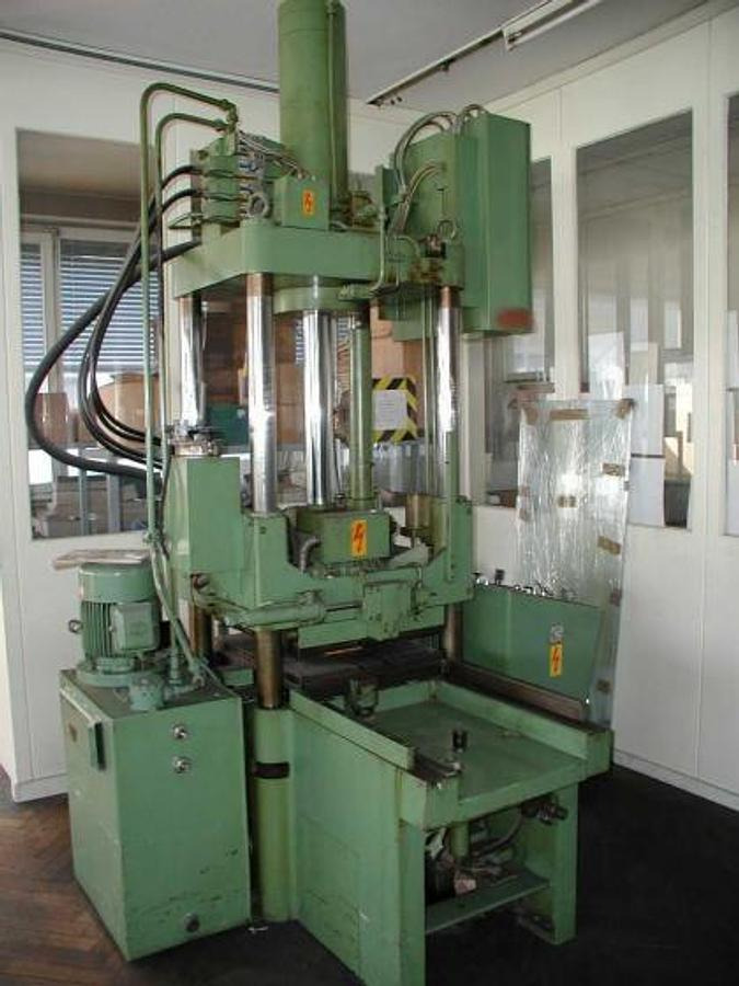 Tuschierpresse REIS - Metalworking machinery: picture 1 Tuschierpresse REIS - Metalworking machinery: picture 1