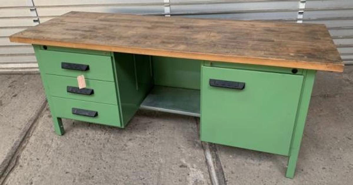 Werkbank RAU - Garage equipment: picture 1 Werkbank RAU - Garage equipment: picture 1