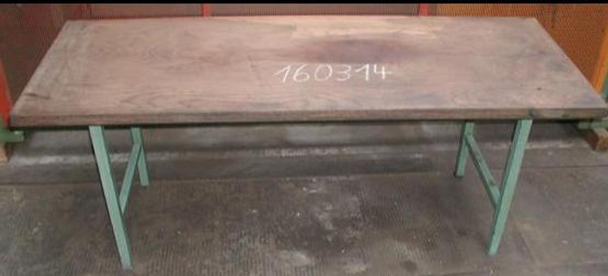 Werktisch - Garage equipment: picture 1 Werktisch - Garage equipment: picture 1