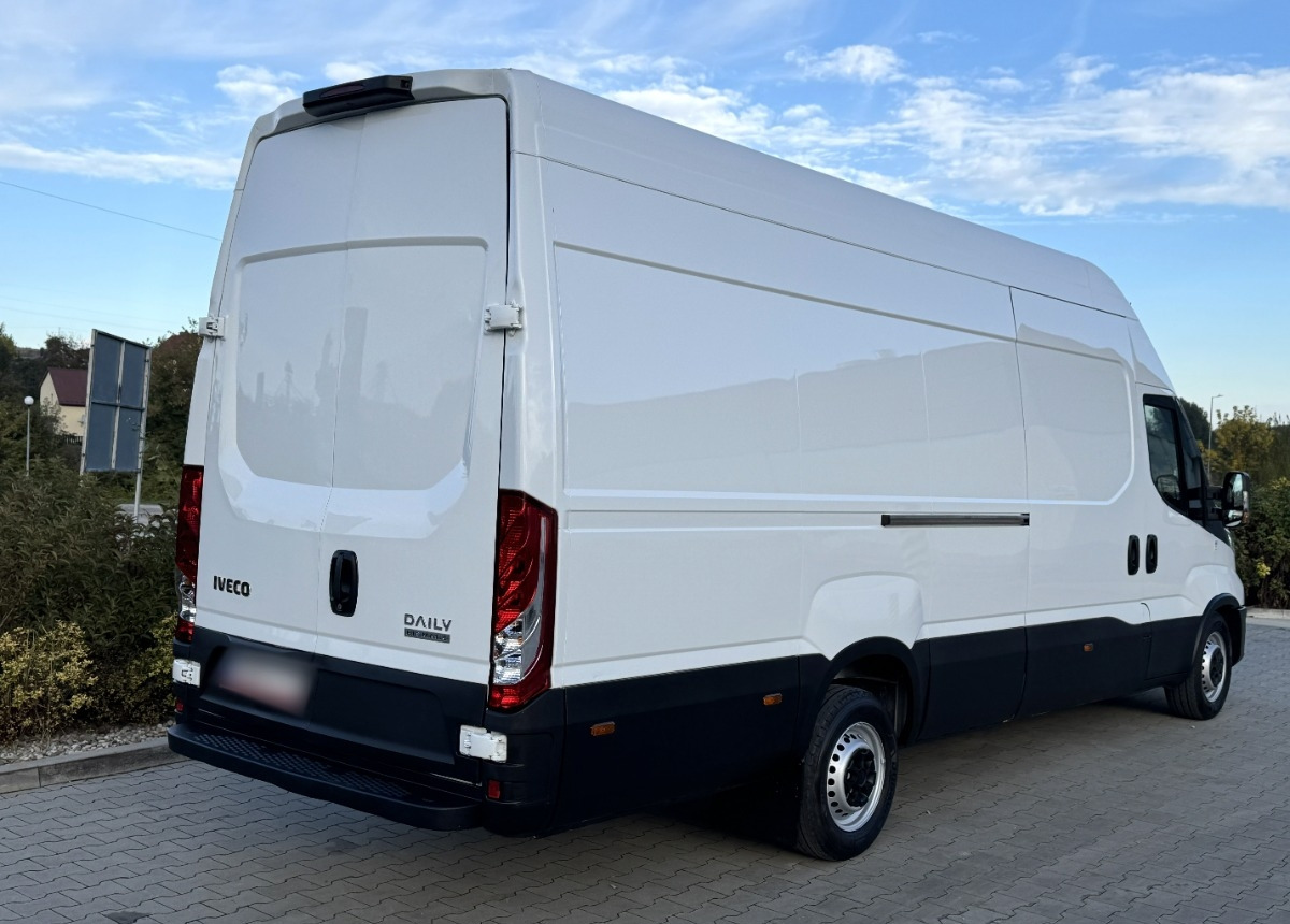 Iveco Daily L4H3 3.0 180KM Hi-matic LED KAMERA Bezwypadkowy Salon PL FV23 - Panel van: picture 4 Iveco Daily L4H3 3.0 180KM Hi-matic LED KAMERA Bezwypadkowy Salon PL FV23 - Panel van: picture 4