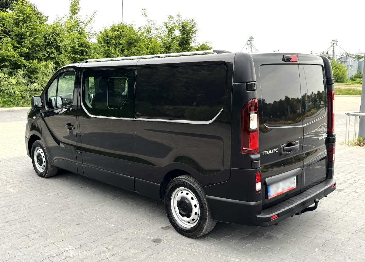 Renault Trafic 2.0 DCI LONG 2021 23 Brygadówka 6os 6 miejsc Spaceclass JAK NOWY - Minibus, People carrier: picture 4 Renault Trafic 2.0 DCI LONG 2021 23 Brygadówka 6os 6 miejsc Spaceclass JAK NOWY - Minibus, People carrier: picture 4