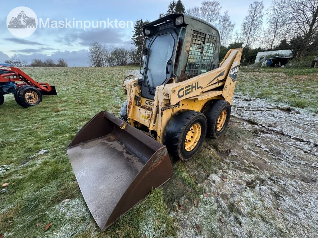 Gehl 4640 Turbo med grävaggregat - Skid steer loader: picture 1 Gehl 4640 Turbo med grävaggregat - Skid steer loader: picture 1