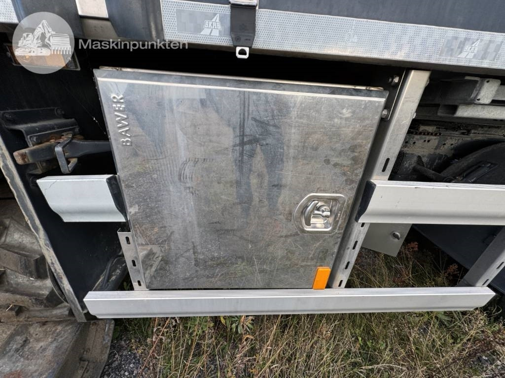 Closed box semi-trailer HFR 1 axlad semitrailer med truck!: picture 30