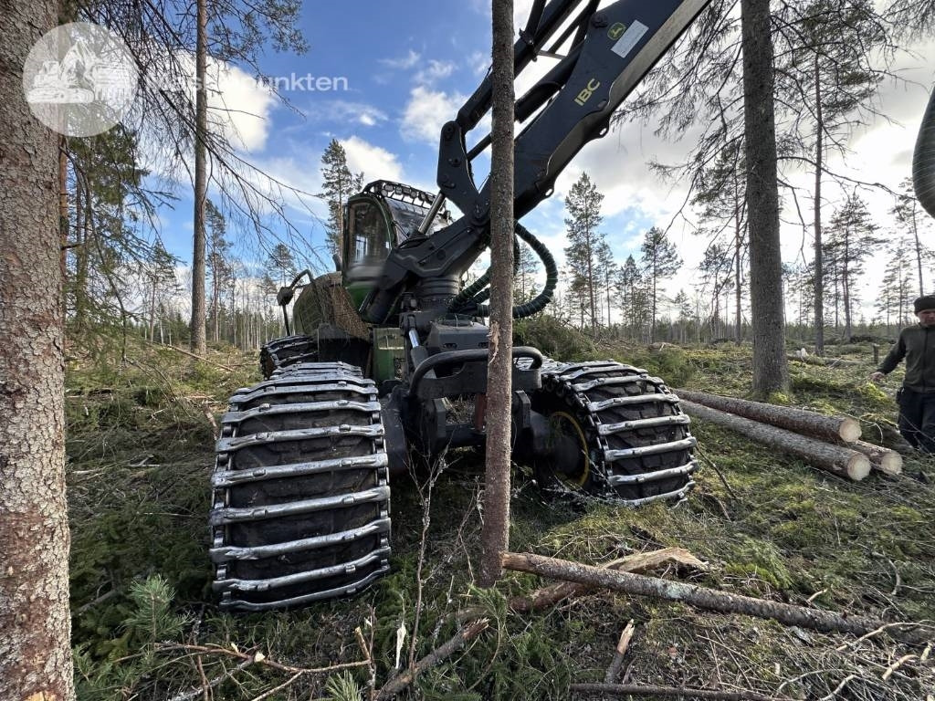 John Deere 1470 G - Forestry harvester: picture 4 John Deere 1470 G - Forestry harvester: picture 4