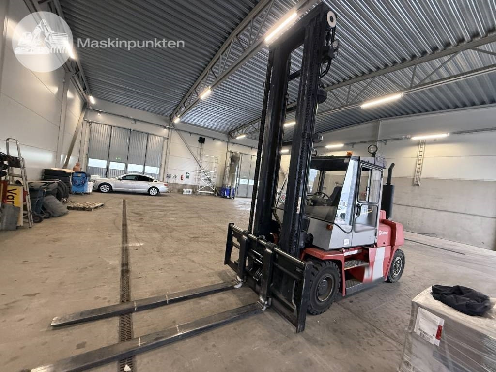 Kalmar DCE 80-6 - Diesel forklift: picture 2 Kalmar DCE 80-6 - Diesel forklift: picture 2