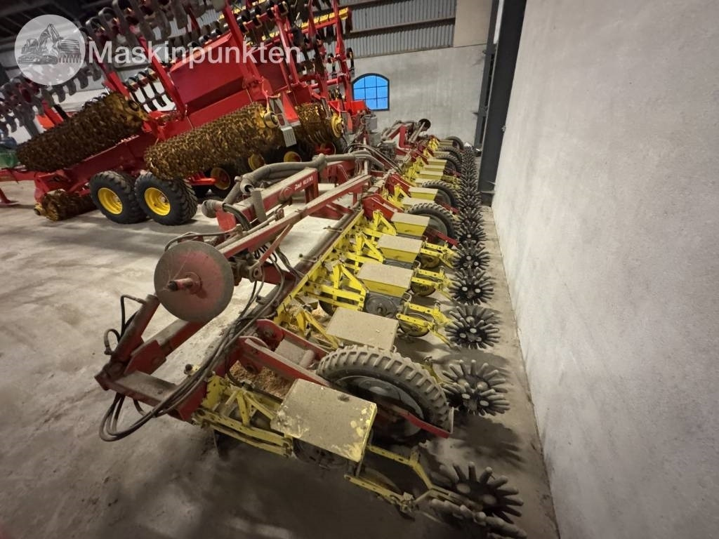 Rau Kleine Unicorn betsåmaskin - Seed drill: picture 2 Rau Kleine Unicorn betsåmaskin - Seed drill: picture 2