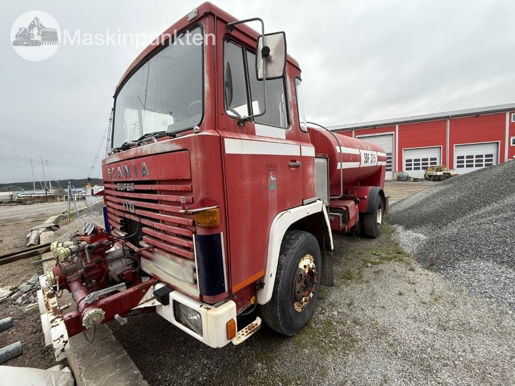 Scania 11050 brandbil - Fire engine: picture 1 Scania 11050 brandbil - Fire engine: picture 1