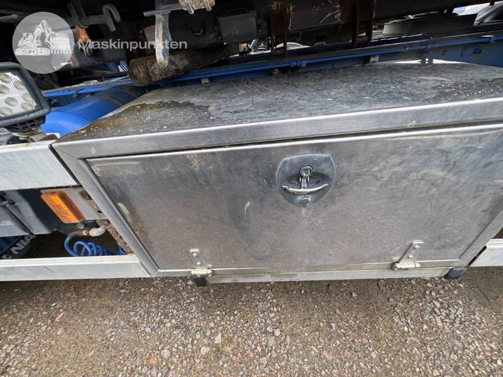 Cab chassis truck Scania R 480 LB: picture 10