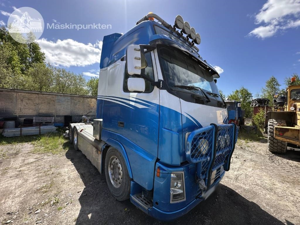 Volvo FH 12 460 - Tractor unit: picture 3 Volvo FH 12 460 - Tractor unit: picture 3