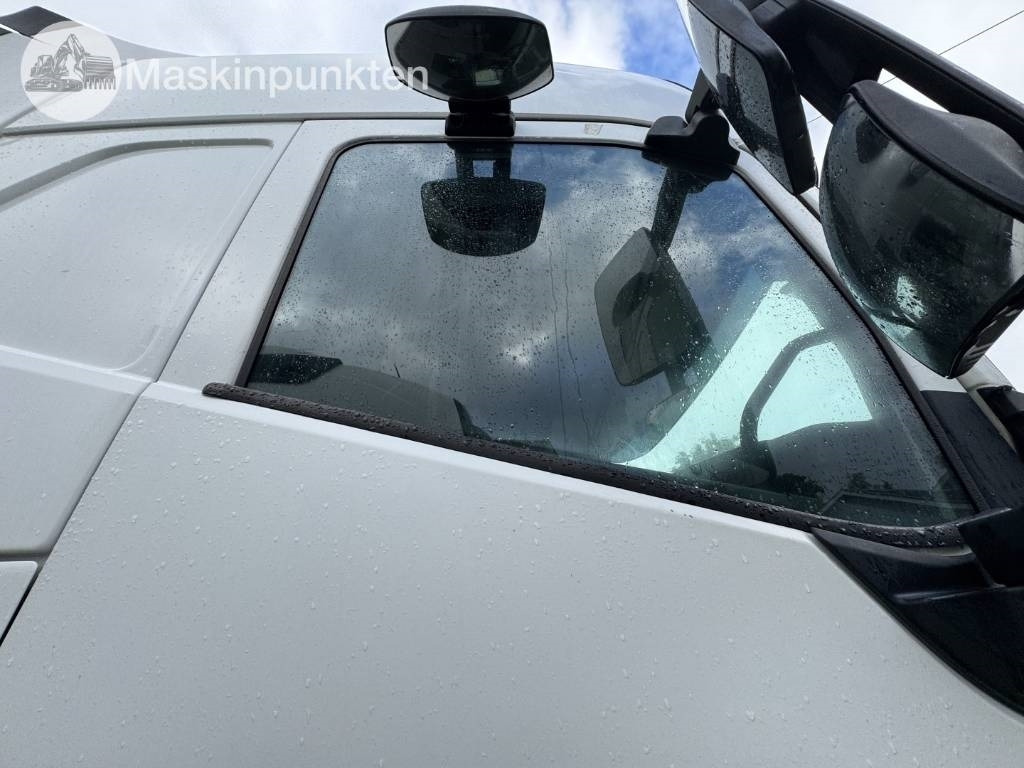 Leasing of Volvo FH 500  Volvo FH 500: picture 29 Leasing of Volvo FH 500  Volvo FH 500: picture 29