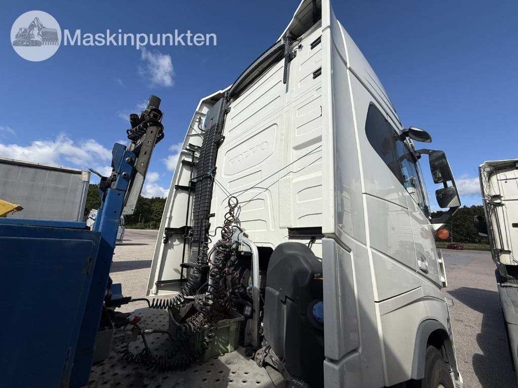 Tractor unit Volvo FH 500: picture 22