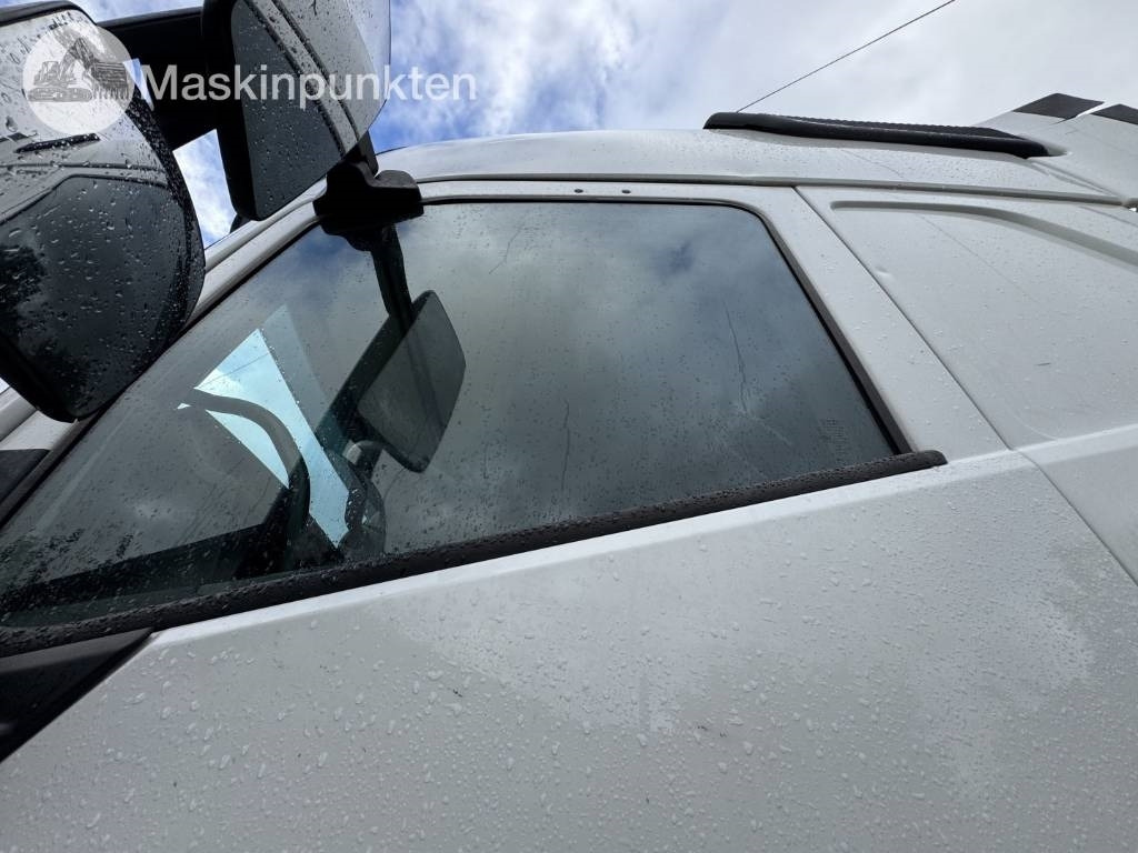 Leasing of Volvo FH 500  Volvo FH 500: picture 31 Leasing of Volvo FH 500  Volvo FH 500: picture 31