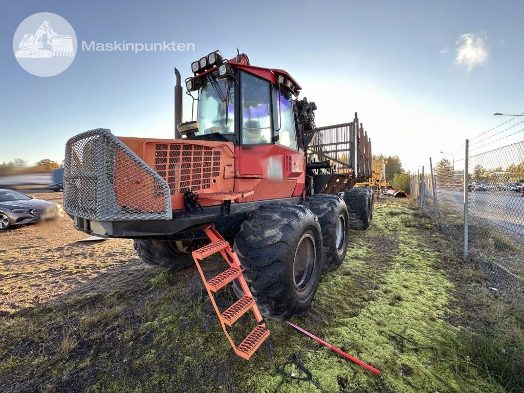 Valmet 890.3 - Forwarder: picture 1 Valmet 890.3 - Forwarder: picture 1