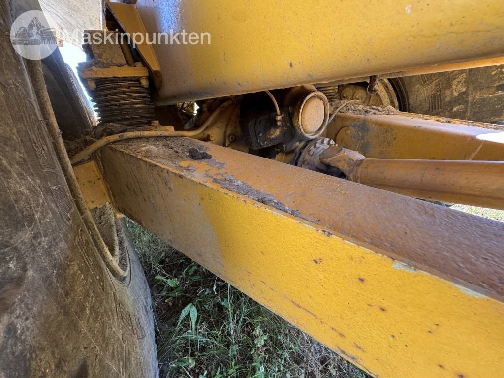 Articulated dump truck Volvo A 25 C: picture 28